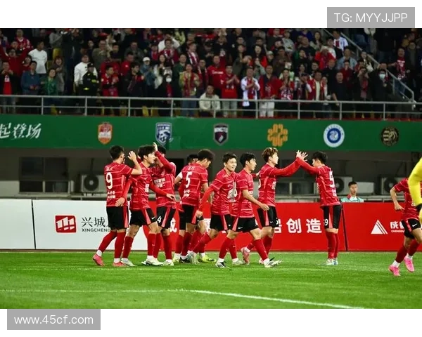 阿代米连续四场联赛攻破蓉城